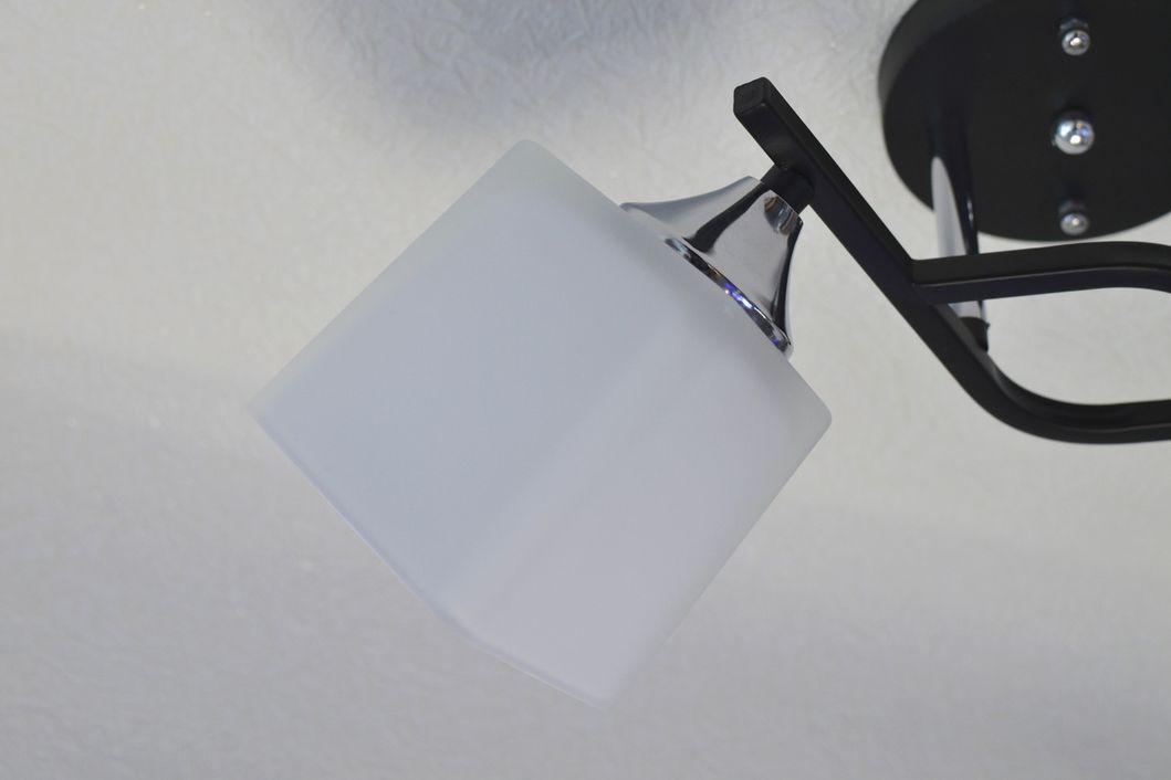 Люстра квадратные матовые плафоны 2 лампы (3064 / 2), Белый, Белый