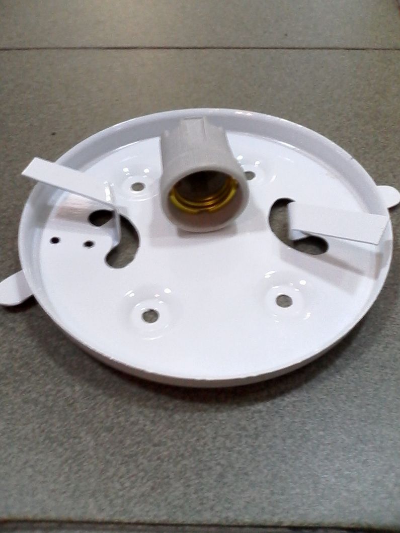 Настінний та стельовий світильник "Таблетка" білий матовий з квіткою 1 лампа діаметр 22 см, Білий, Білий