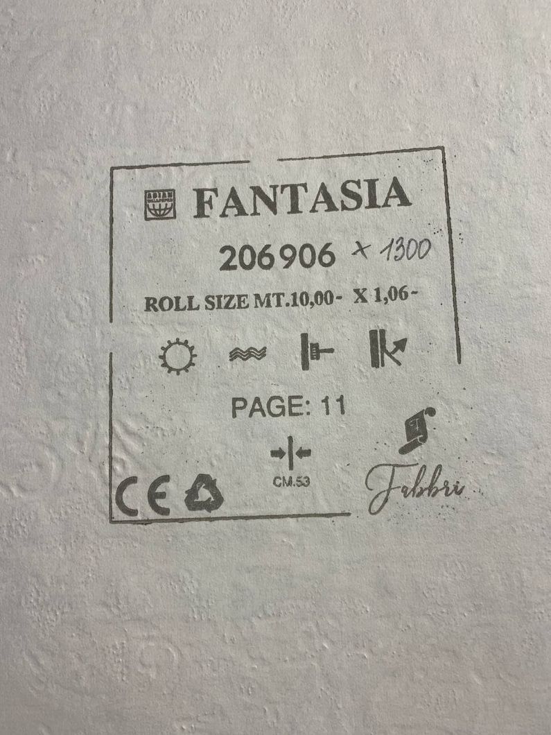 Обои виниловые на флизелиновой основе Wiganford Fantasia золотистый 1,06 х 10,05м (206906)