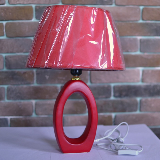Лампа настольная, красная, 1 лампа, высота лампы - 42 см, диаметр абажура - 28 см. УЦЕНКА, Красный, Красный