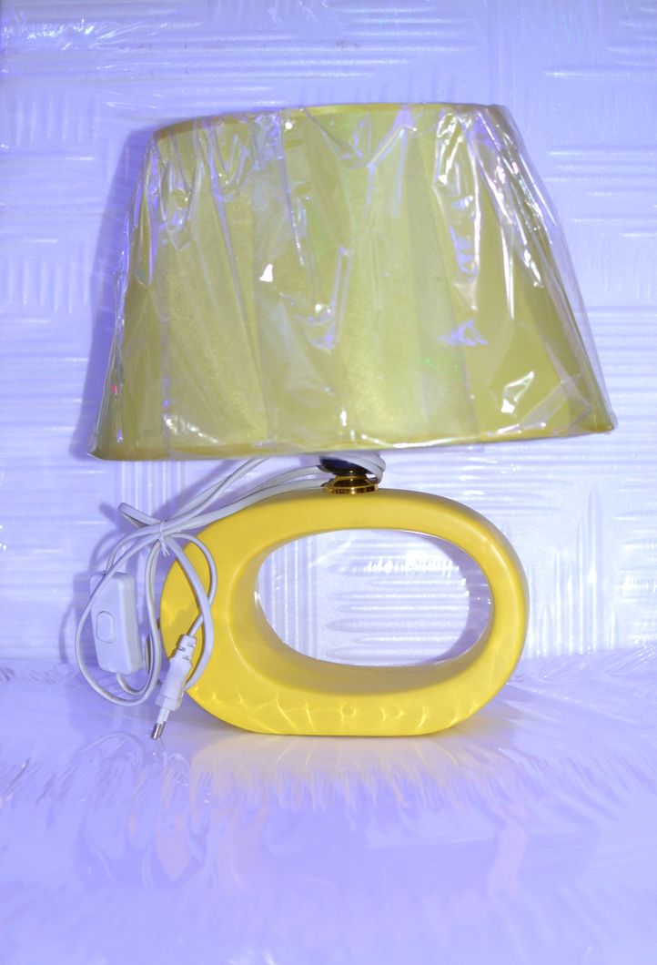 Лампа настільна, жовта, 1 лампа, висота лампи - 35 см, діаметр абажура - 29, Жовтий, Жовтий