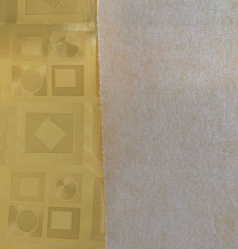 Клеенка на стол ПВХ на тканной основе с запахом ванили Орнамент золотистый 1,4 х 1м (100-213), Золотистый, Золотистый