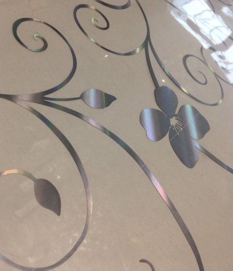 Клеенка на стол мягкое стекло защитное покрытие прозрачная Цветок серебряный 0,6 х 0,001 х 1м (100-164), Прозрачный, Прозрачный