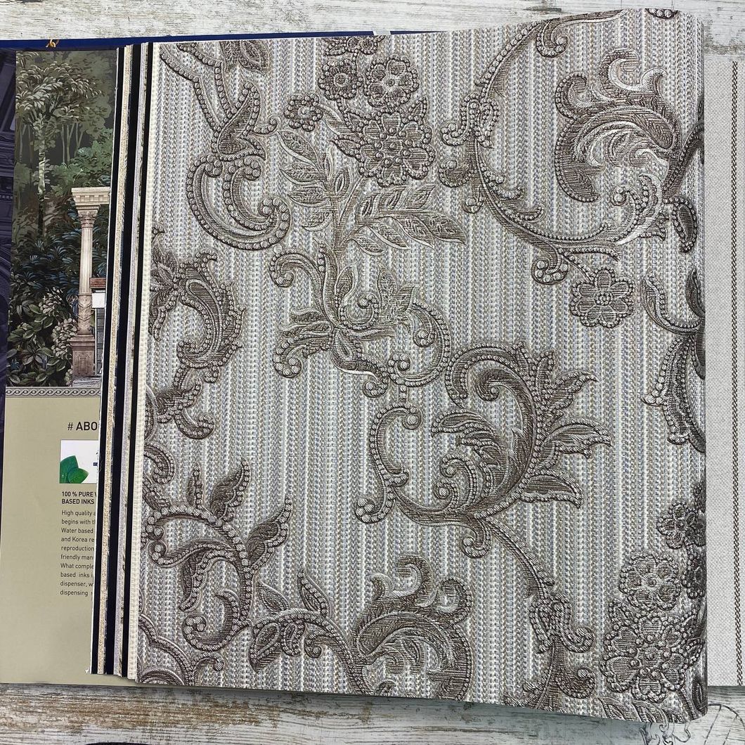 Обои виниловые на флизелиновой основе серый AdaWall SEYYAH 1,06 х 10,05м (1305-5)