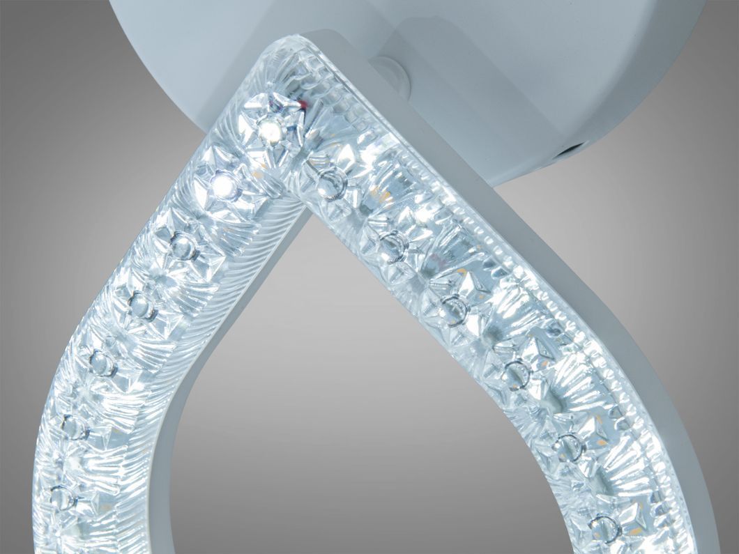 Стельова LED люстра MX4773 білий 45W три плафони акриловий розсіювач