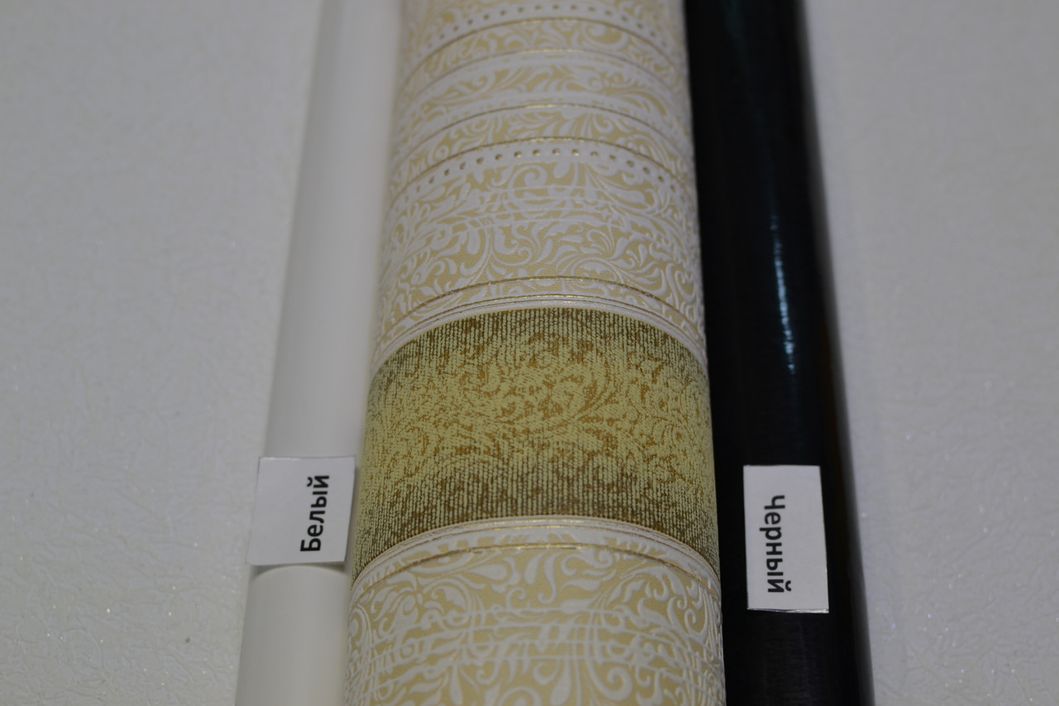 Шпалери вінілові на паперовій основі Vinil BKV Ізмір оливковий 0,53 х 10,05м (1-1118)