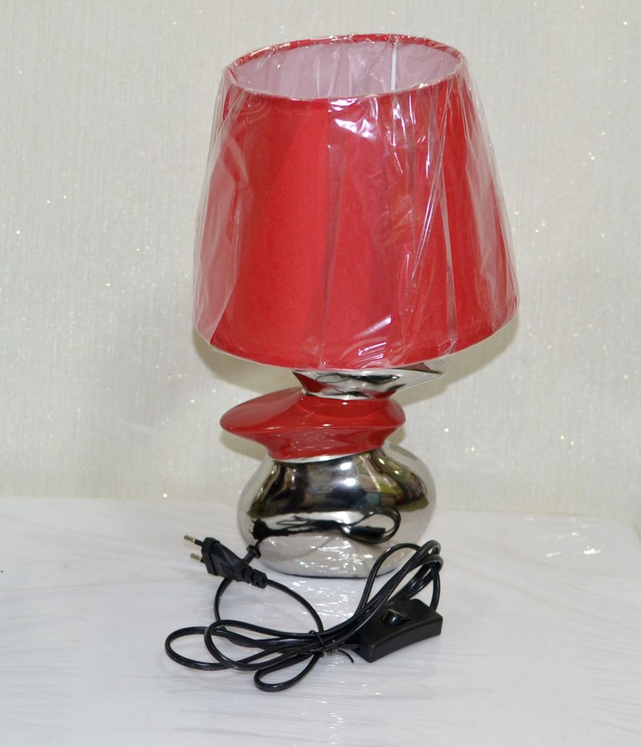Лампа настольная, 1 лампа, красная, высота лампы - 30 см, диаметр абажура - 20 см., Красный, Красный