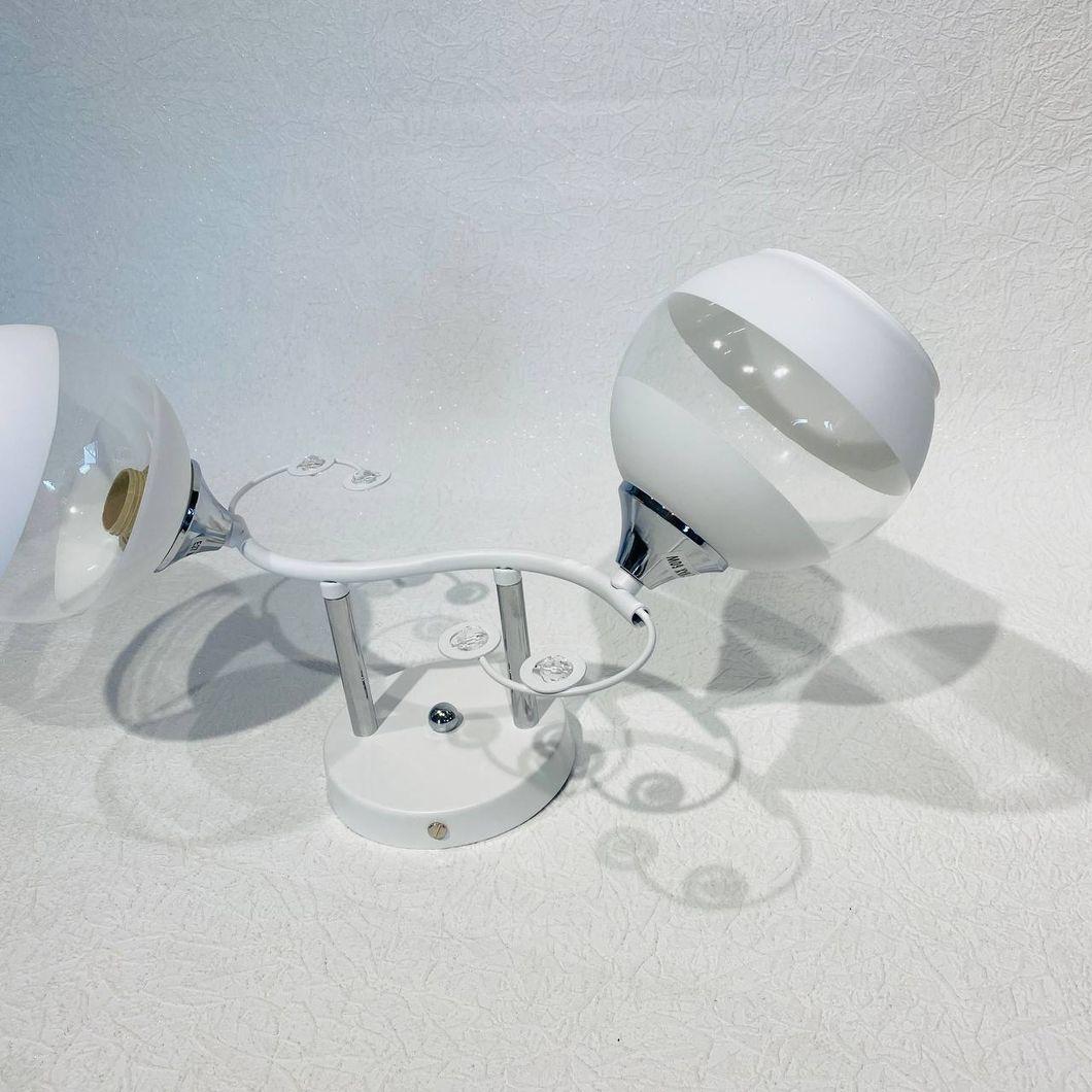 Люстра 2 лампи, біла у вітальню, спальню скло в класичному стилі (XA1458B/2), Білий, Білий