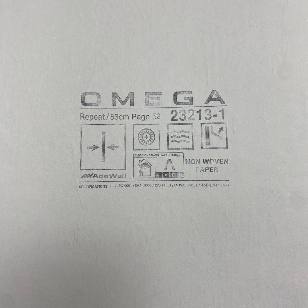 Обои виниловые на флизелиновой основе OMEGA AdaWall белый 1,06 х 10,05м (23213-1)