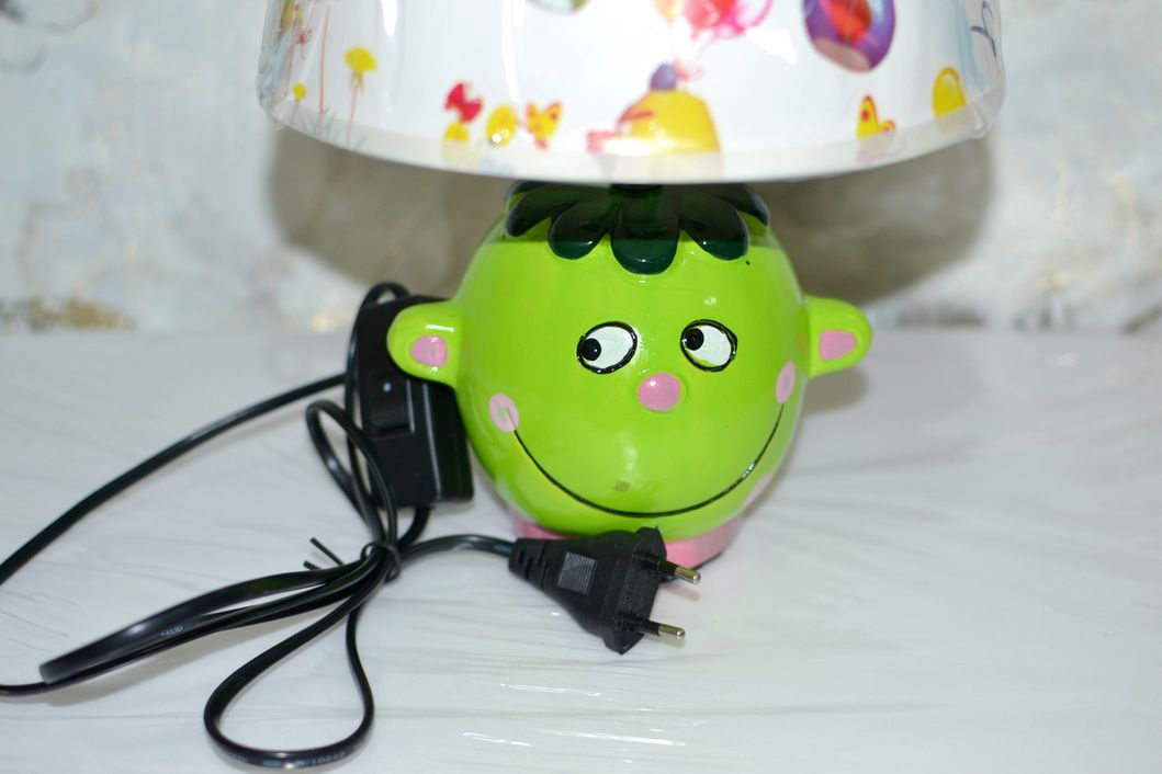 Лампа настільна, 1 лампа, висота лампи - 27 см, діаметр абажура - 20, Зелений, Зелений