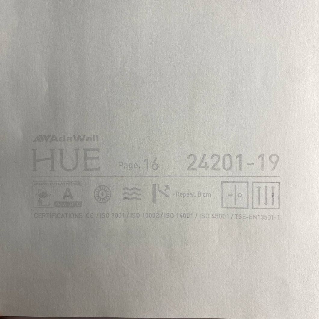 Шпалери вінілові на флізеліновій основі AdaWall Hue світло-коричневі 1,06 х 10,05м (24201-19)