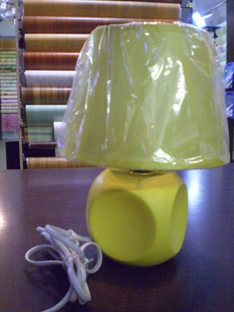 Лампа настільна, 1 лампа, висота лампи - 25 см, діаметр абажура - 17 див., Жовтий, Жовтий