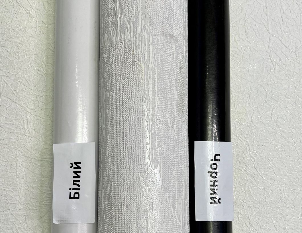 Шпалери вінілові на флізеліновій основі світло сірі Слов'янські шпалери VIP B109 Геракл 1,06 х 10,05м (3710-06)