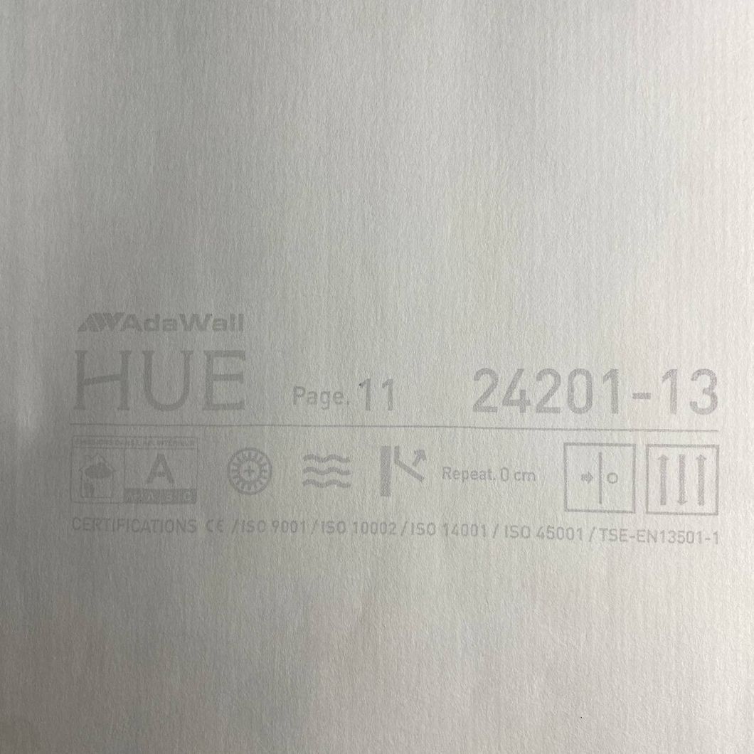 Шпалери вінілові на флізеліновій основі AdaWall Hue світло-бежеві 1,06 х 10,05м (24201-13)