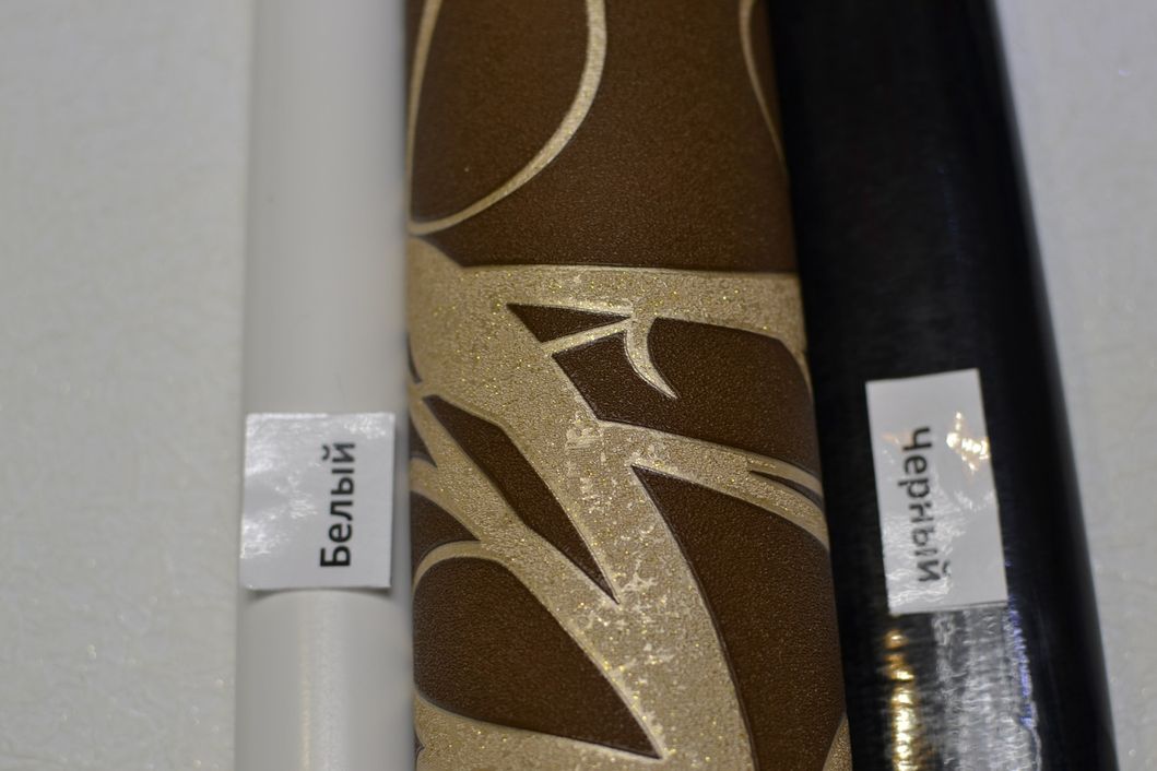 Обои виниловые на флизелиновой основе ArtGrand Bravo коричневый 1,06 х 10,05м (81136BR26)