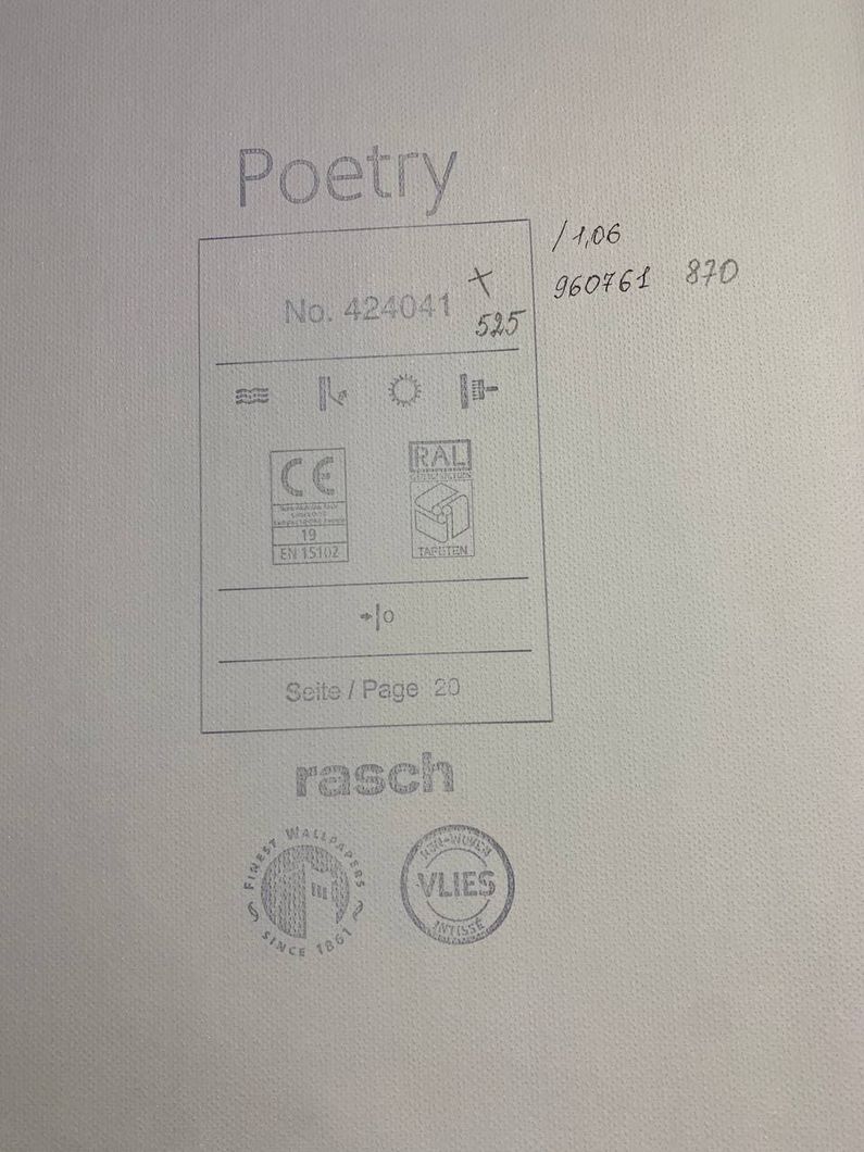 Обои виниловые на флизелиновой основе Rasch Poetry бежевый 1,06 х 10,05м (960761)
