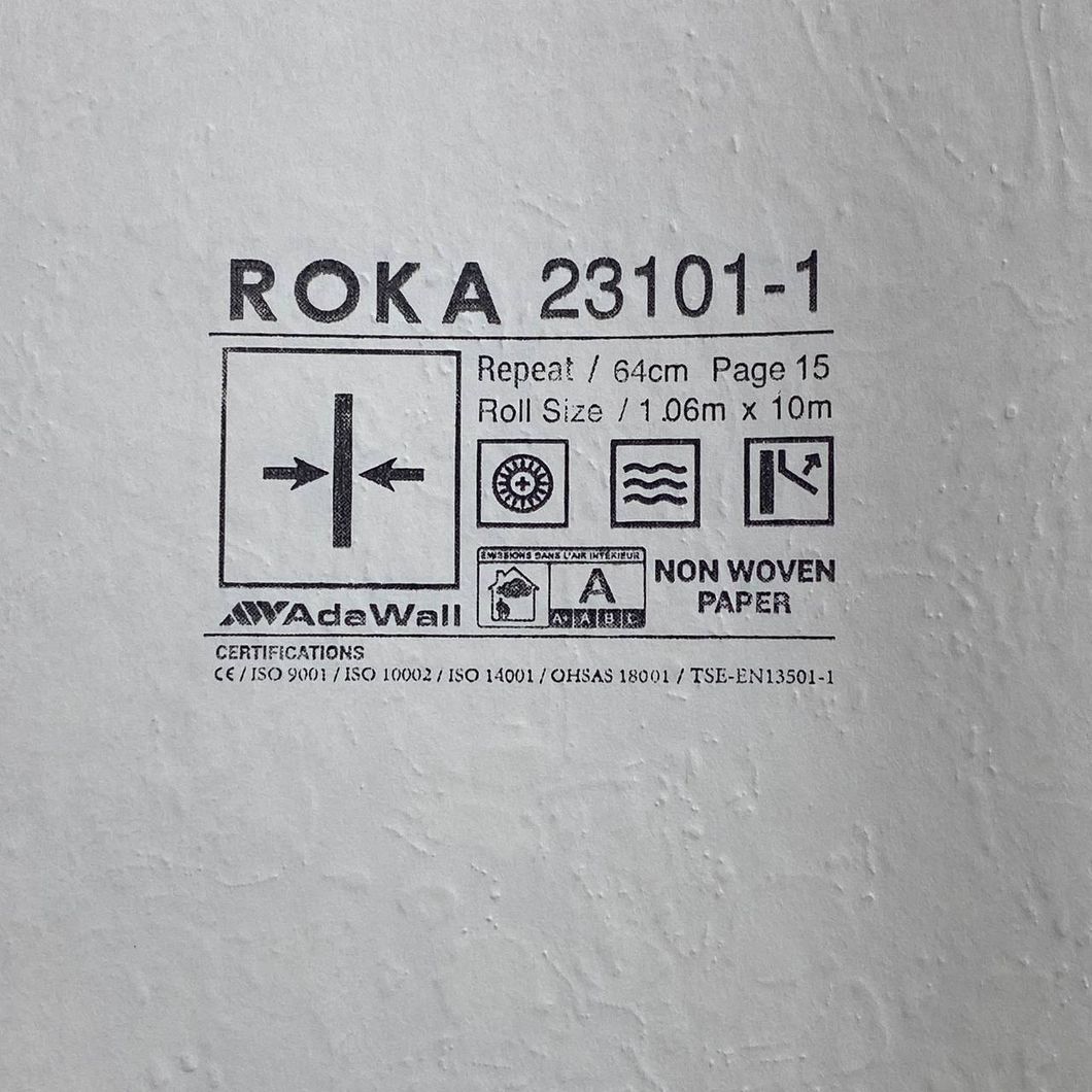 Обои виниловые на флизелиновой основе серо-бежевый Roka AdaWall 1,06 х 10м (23101-1)