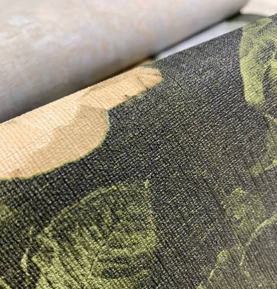 Шпалери вінілові на флізеліновій основі AS Creation History Of Art чорні з квітами 0,53 х 10,05м (37650-2)