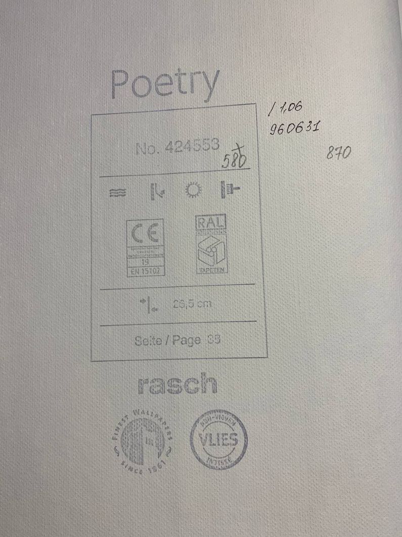 Обои виниловые на флизелиновой основе Rasch Poetry бежевый 1,06 х 10,05м (960631)