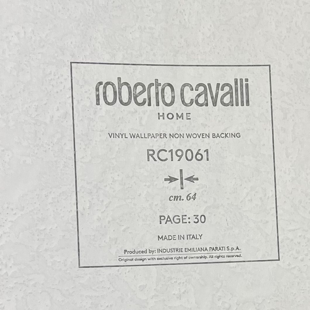 Шпалери вінілові на флізеліновій основі Wallpaper Roberto Cavalli Home бежевий 1,06 х 10,05м (RC19061), Бежевий, Бежевий, Шостка, Чорноморськ, Чернівці, Чернігів, Черкаси, Червоноград, Хмельницький, Харків, Умань, Ужгород, Тернопіль, Суми, Стрий, Рівне, Прилуки, Полтава, Первомайськ, Павлоград, Одеса, Новомосковськ, Новоград-Волинський, Нововолинськ, Нікополь, Миколаїв, Ніжин, Мукачеве, Львів, Луцьк, Кропивницький, Кривий Ріг, Кременчук, Коростень, Конотоп, Коломия, Ковель, Кам'янське, Кам'янець-Подільський, Калуш, Ізмаїл, Івано-Франківськ, Запоріжжя, Житомир, Дрогобич, Дніпро, Горішні Плавні, Вінниця, Бровари, Бердичів, Біла Церква, Олександрія, Красиві