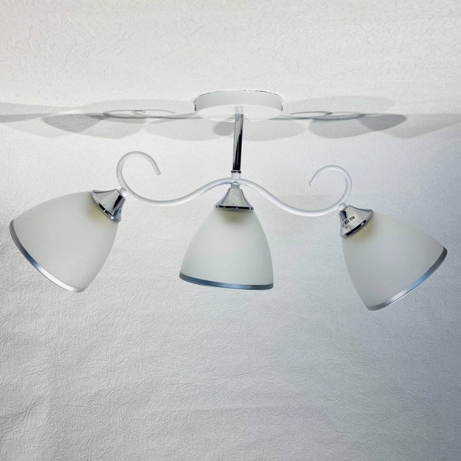 Люстра 3 лампы, белая в гостиную, спальню стекло в классическом стиле (XA1451B/3), Белый, Белый