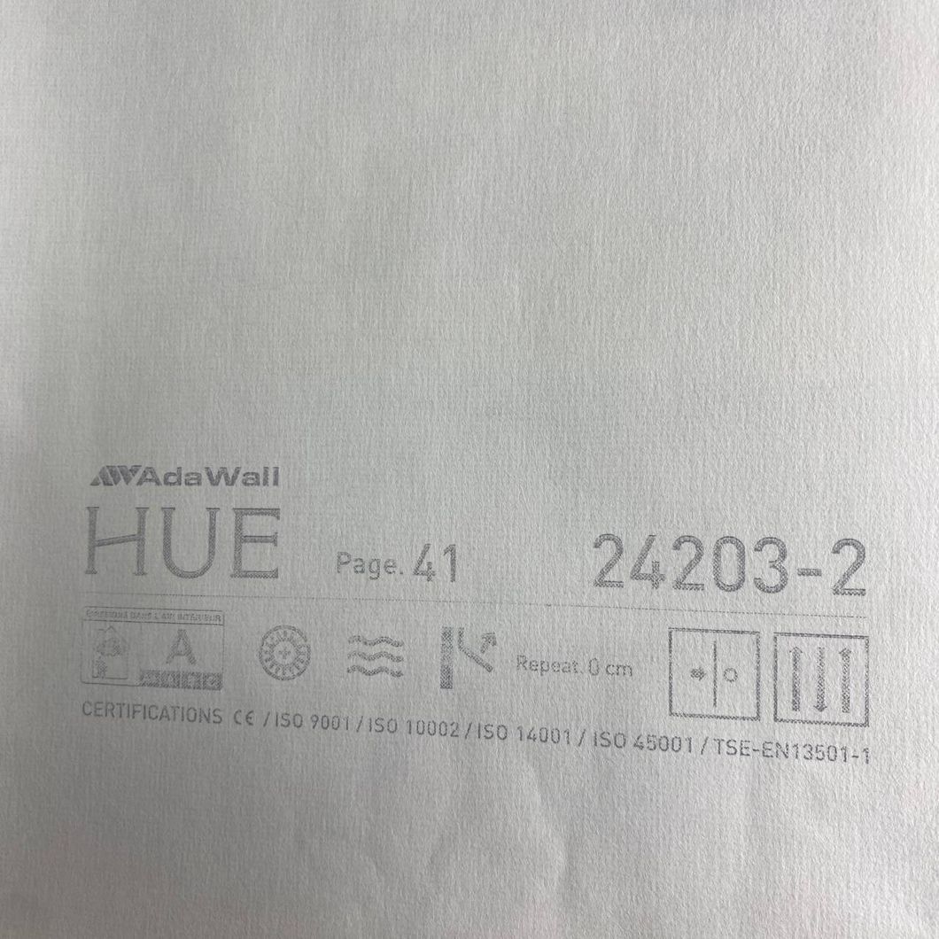Обои виниловые на флизелиновой основе AdaWall Hue молочные 1,06 х 10,05м (24203-2)