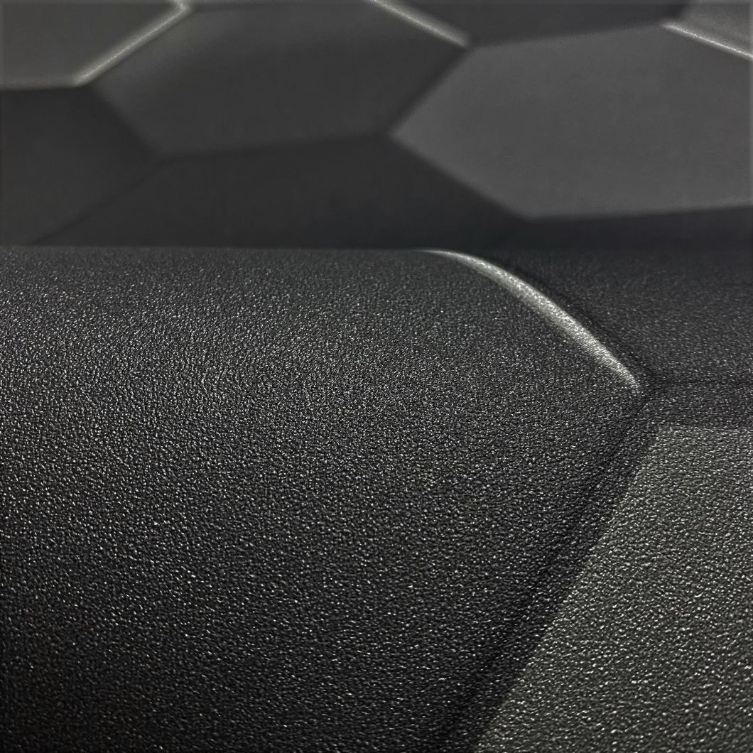 Обои виниловые на флизелиновой основе AS Creation Pint Walls чёрный 0,53 х 10,05м (38723-3)