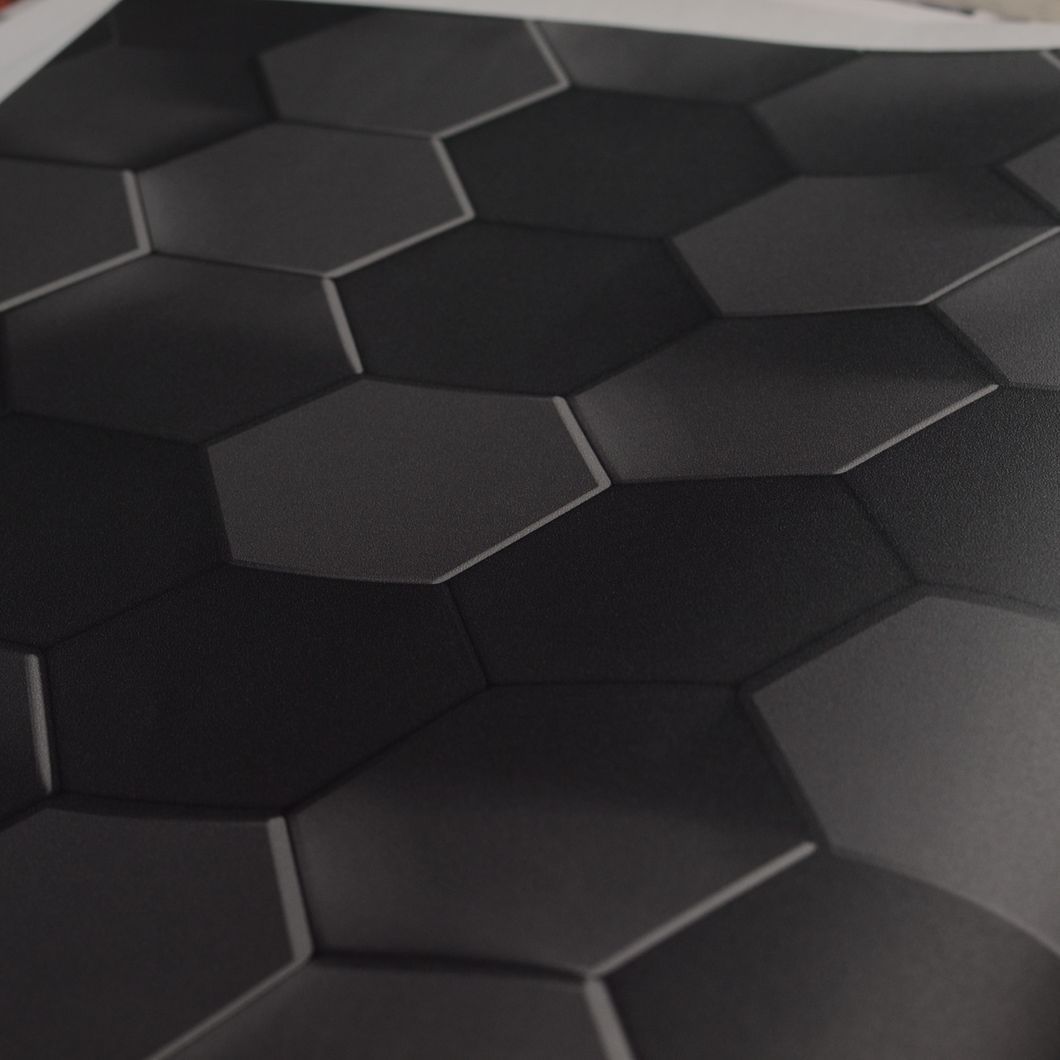 Обои виниловые на флизелиновой основе AS Creation Pint Walls чёрный 0,53 х 10,05м (38723-3)