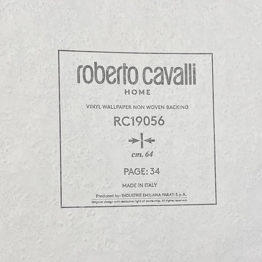 Шпалери вінілові на флізеліновій основі Wallpaper Roberto Cavalli Home білий 1,06 х 10,05м (RC19056),