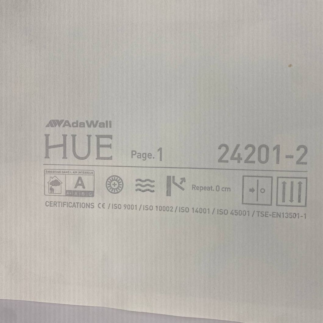 Шпалери вінілові на флізеліновій основі AdaWall Hue світло-бежевий 1,06 х 10,05м (24201-2)