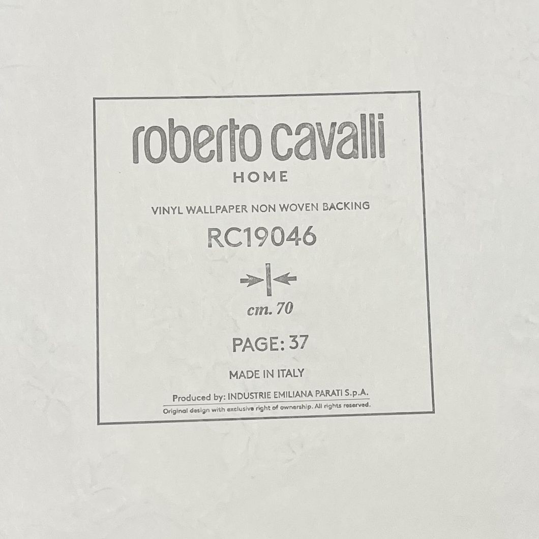 Обои виниловые на флизелиновой основе Wallpaper Roberto Cavalli Home бежевый 1,06 х 10,05м (RC19046), Бежевый, Бежевый, Шостка, Черноморск, Черновцы, Чернигов, Черкассы, Червоноград, Хмельницький, Харків, Умань, Ужгород, Тернополь, Сумы, Стрый, Ровно, Прилуки, Полтава, Первомайск, Павлоград, Одесса, Новомосковск, Новоград-Волынский, Нововолынск, Никополь, Николаев, Нежин, Мукачево, Львов, Луцк, Кропивницкий, Кривой Рог, Кременчуг, Коростень, Конотоп, Коломыя, Ковель, Каменское, Каменец-Подольский, Калуш, Измаил, Ивано-Франковск, Запорожье, Житомир, Дрогобыч, Днепр, Горишние Плавни, Винница, Бровары, Бердичев, Белая Церковь, Александрия, Красивые