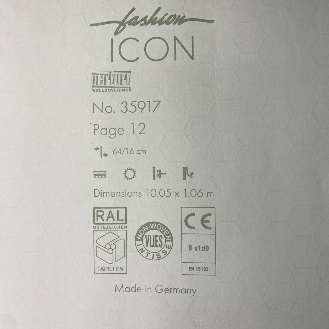 Шпалери вінілові на флізеліновій основі Marburg Papis Loveday Fasion Icon рожеві 1,06 х 10,05м (35917)