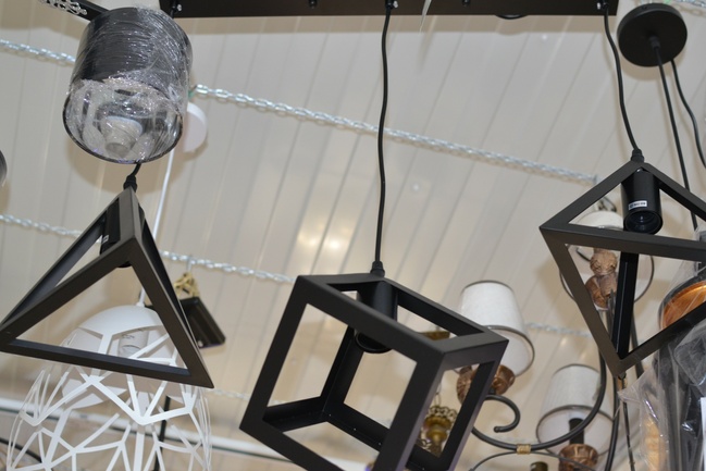 Люстра подвесная металлические плафоны 3 лампы (2025/3), Черный, Черный
