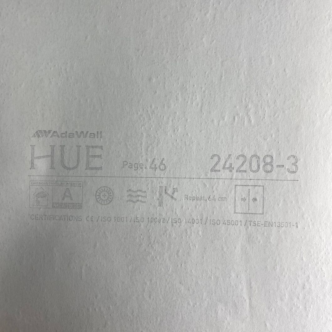 Обои виниловые на флизелиновой основе AdaWall Hue светло-бежевый 1,06 х 10,05м (24208-3)