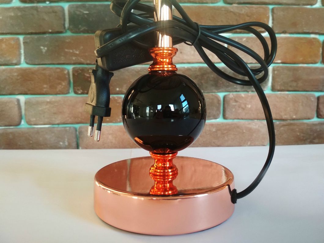 Лампа настільна, 1 лампа, висота лампи - 36 см, діаметр абажура - 18 див., Черный, Чорний
