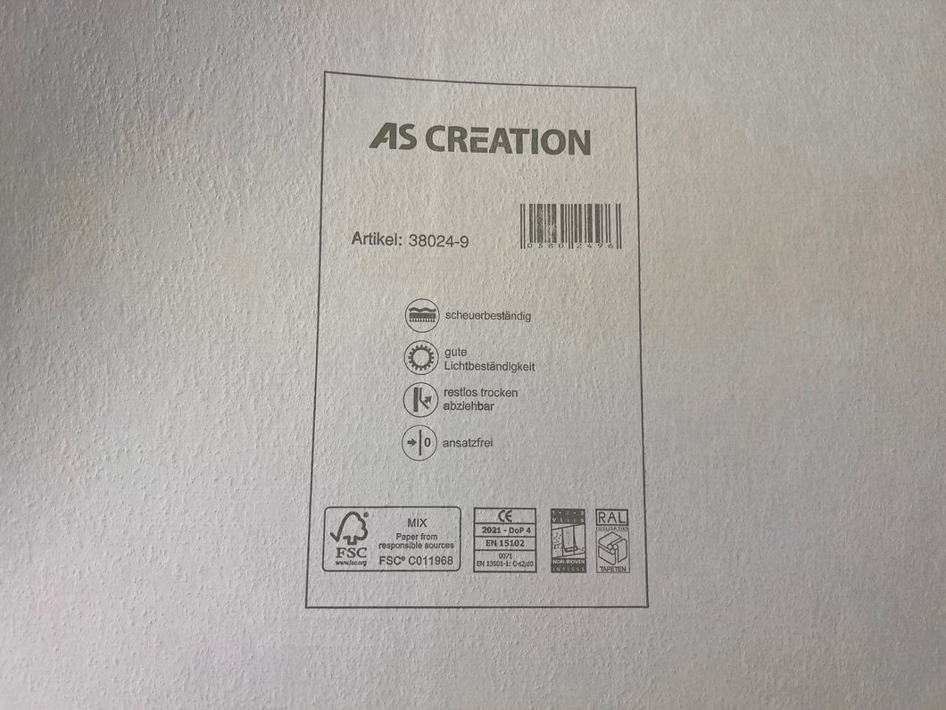 Шпалери вінілові на флізеліновій основі AS Creation Cuba зелений 0,53 х 10,05м (38024-9)