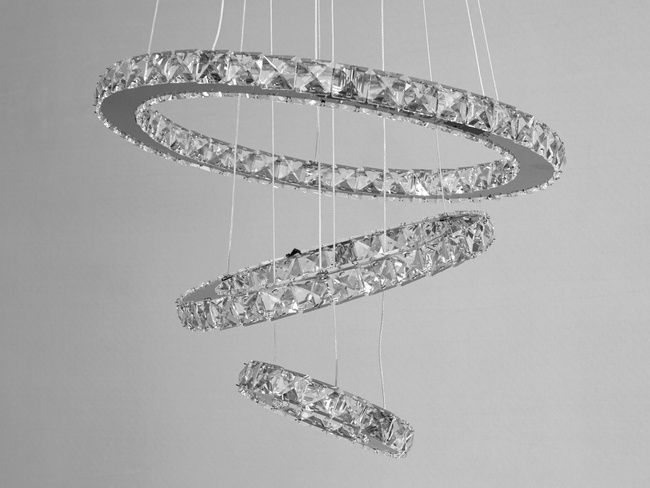 Стильна кришталева LED люстра на підвісах-тросах, 60W, хром
