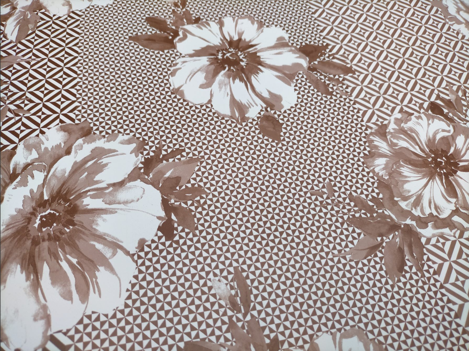 Клейонка на стіл ПВХ на основі Квіти коричневий 1,4 х 1м (100-152), Коричневий, Коричневий